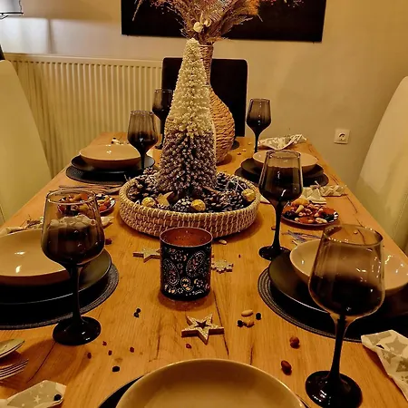 公寓 Filarety Luxury House 塞萨洛尼基