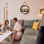 Filarety Luxury House Apartmán *